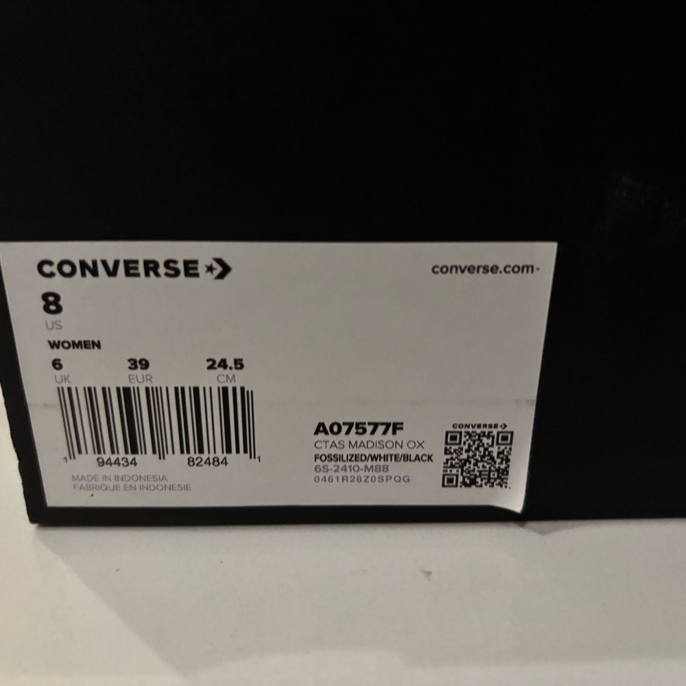 Converse Women's Grey Madison Sneakers